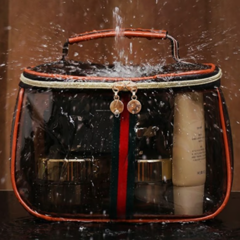 Trousse de Toilette Transparente Étanche — Format Voyage 🧳